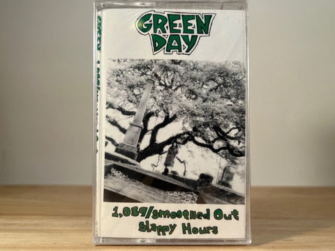 GREEN DAY - 1039 / smoothed out slappy hours - BRAND NEW CASSETTE TAPE [1991 w/ barcode]