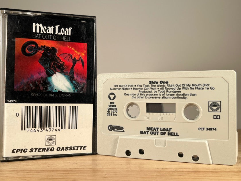 MEAT LOAF – Bat Out Of Hell – CASSETTE TAPE