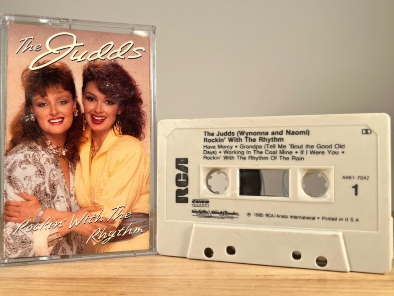 THE JUDDS – Rockin’ With The Rhythm – CASSETTE TAPE