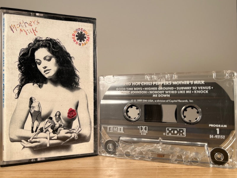 RED HOT CHILI PEPPERS - Mother's Milk - CASSETTE TAPE
