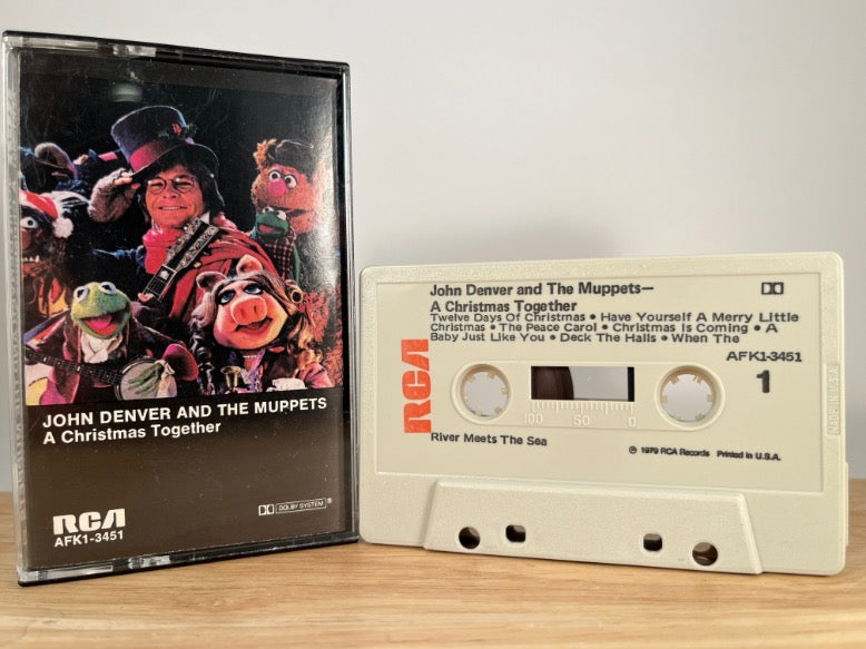 JOHN DENVER AND THE MUPPETS - a Christmas together - CASSETTE TAPE
