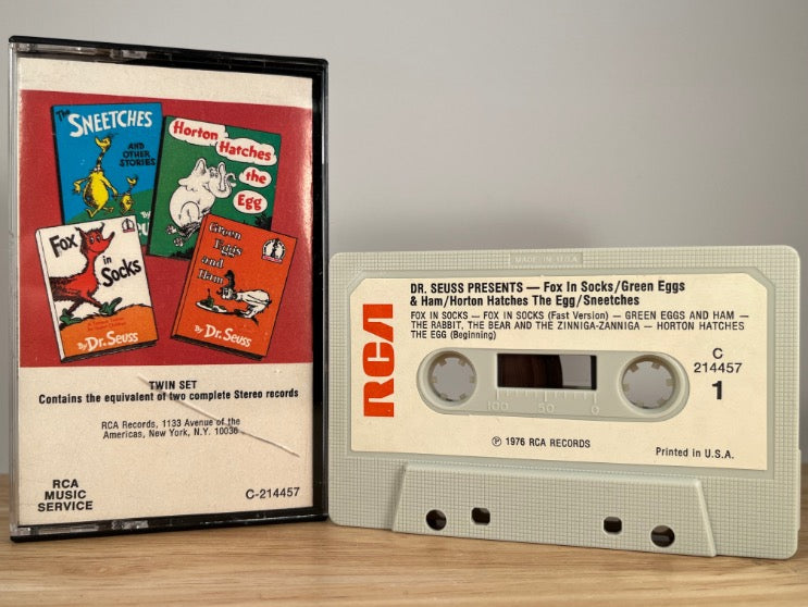 DR. SEUSS PRESENTS - twin set - CASSETTE TAPE