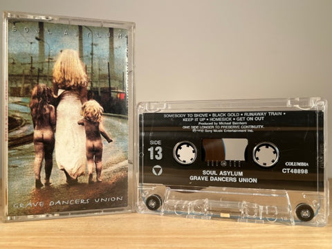 SOUL ASYLUM - Grave Dancers Union - CASSETTE TAPE