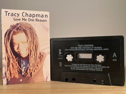 TRACY CHAPMAN – Give Me One Reason [cassingle] – CASSETTE TAPE