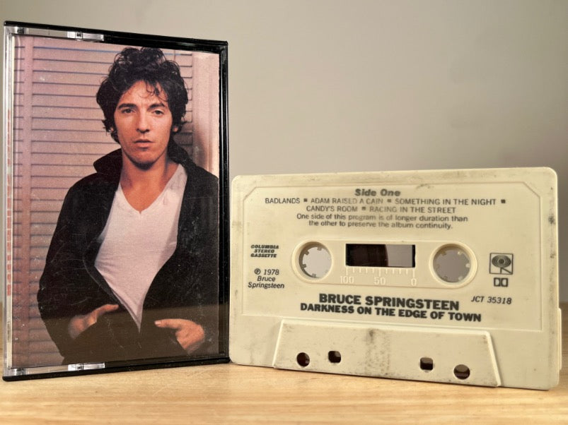 BRUCE SPRINGSTEEN - Darkness on the Edge of Town - CASSETTE TAPE
