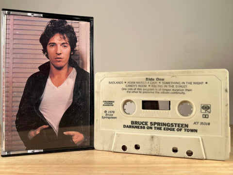 BRUCE SPRINGSTEEN - Darkness on the Edge of Town - CASSETTE TAPE