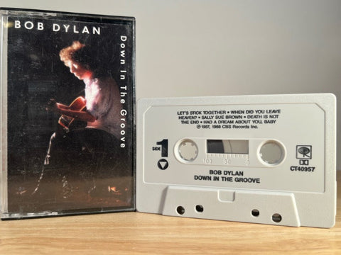 BOB DYLAN - down in the groove - CASSETTE TAPE