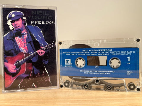 NEIL YOUNG - Freedom - CASSETTE TAPE