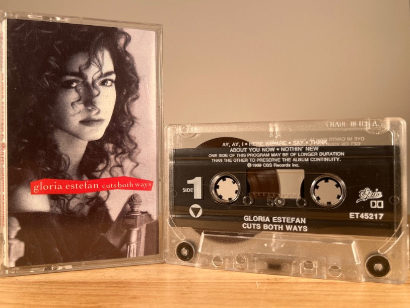 GLORIA ESTEFAN - CUTS BOTH WAYS - CASSETTE TAPE
