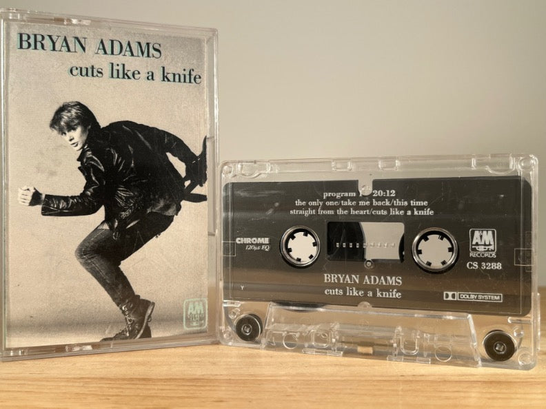BRYAN ADAMS - Cuts Like a Knife - CASSETTE TAPE