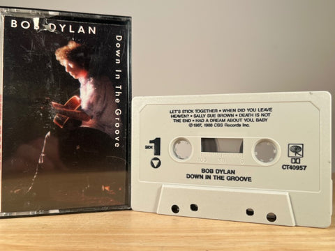 BOB DYLAN – Down in the Groove – CASSETTE TAPE
