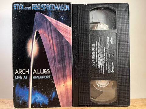 STYX AND REO SPEEDWAGON - arches allies live at riverport - VHS